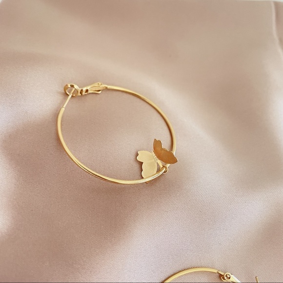 14K Gold plated Butterfly large earring hoops - Picture 3 of 7